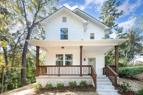 645 E Park Ave, Gastonia, NC 28054