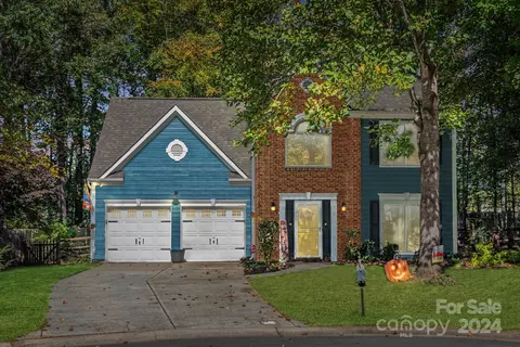 7607 Summerchase Trl, Huntersville, NC 28078