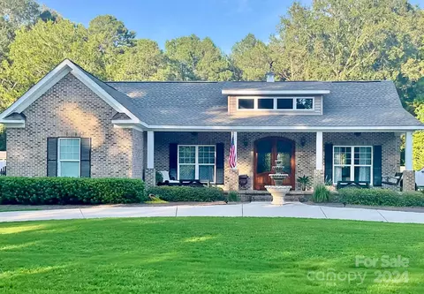 1309 Ashley Park Dr, Rock Hill, SC 29732