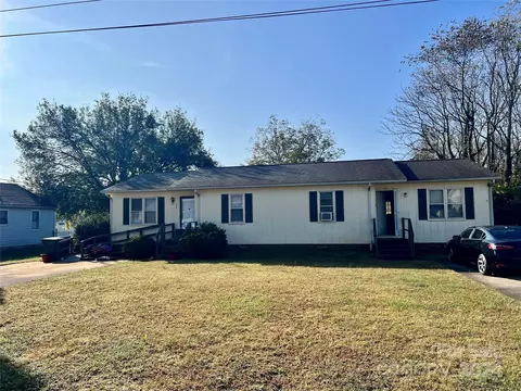 123 Oakwood Ave, Salisbury, NC 28146