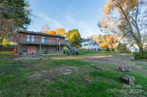 485699999 Vance Ave, Black Mountain, NC 28711