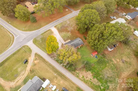 View/Area - 181 Holiday Rd, Lancaster, SC 29720 photo 2 of 3