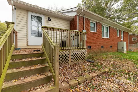 Exterior - 181 Holiday Rd, Lancaster, SC 29720 photo 2 of 5
