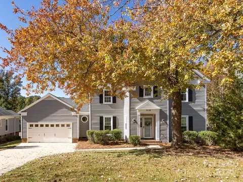 4118 Garden Grove Ln, Charlotte, NC 28269
