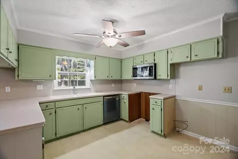 108 Virginia Ave, Cheraw, SC 29520 photo 37