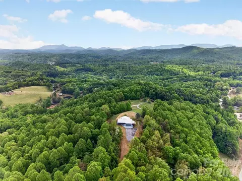 5481 Greenville Hwy, Zirconia, NC 28790