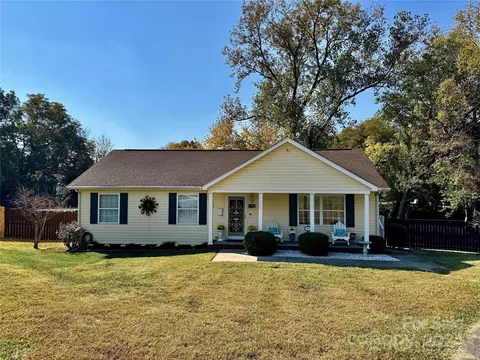 950 Polk St, Charlotte, NC 28206