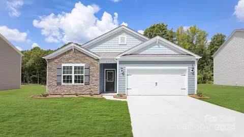 3680 Mercer St, Terrell, NC 28682