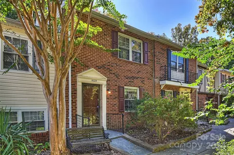 11029 Hunter Trail Ln, Charlotte, NC 28226
