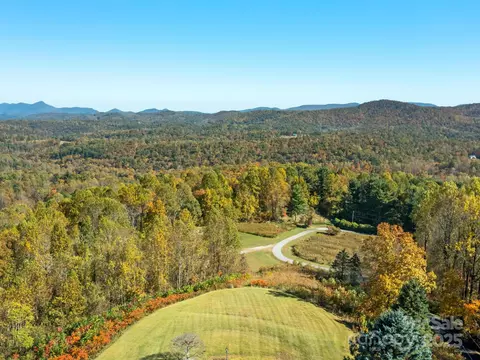 5481 Greenville Hwy, Zirconia, NC 28790