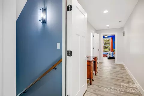 566 Never Blue Rd, Flat Rock, NC 28731 photo 25