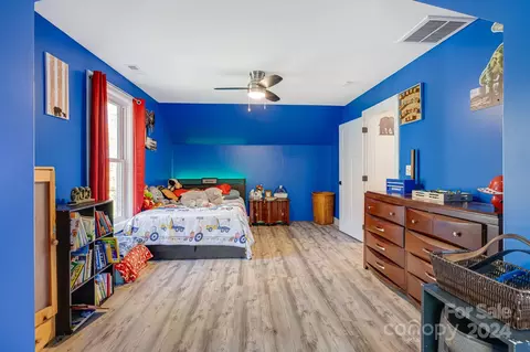 566 Never Blue Rd, Flat Rock, NC 28731 photo 29