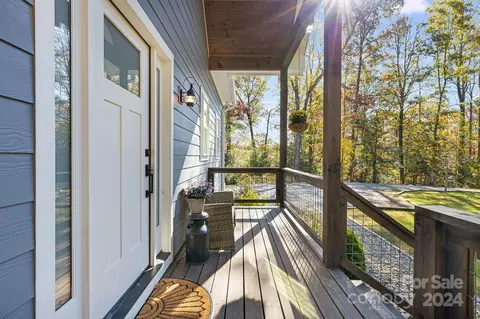 566 Never Blue Rd, Flat Rock, NC 28731 photo 38