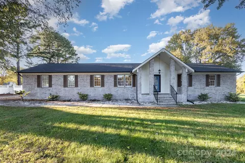 4410 Coddle Creek Dr, Concord, NC 28027