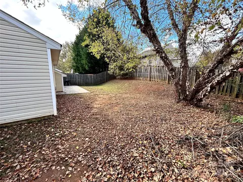 Exterior - 841 Settlement Dr, Clover, SC 29710 photo 3 of 7
