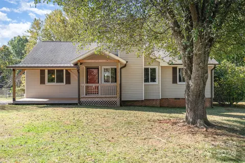 1316 Reid Harkey Rd, Matthews, NC 28105