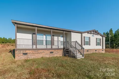 2027 Old Mallie Rd, Wallace, SC 29596