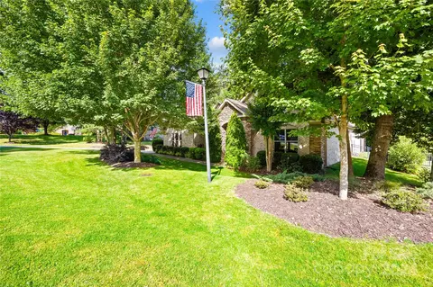 261 Treetops Dr, Stanley, NC 28164 photo 10