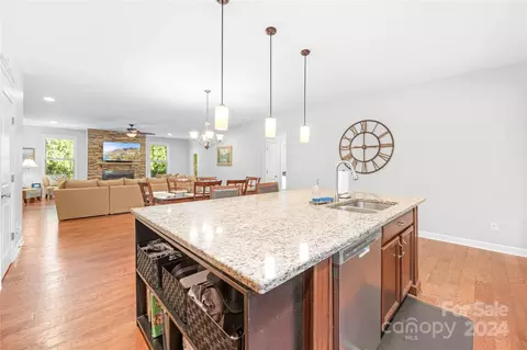 261 Treetops Dr, Stanley, NC 28164 photo 17