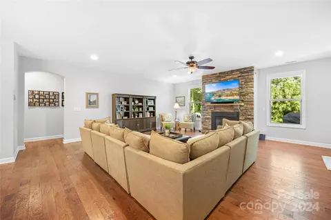 261 Treetops Dr, Stanley, NC 28164 photo 20