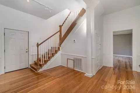 127 E Branch Ave, Shelby, NC 28152 photo 3