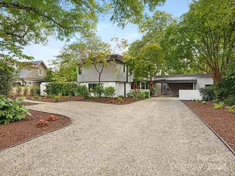 410 Lockley Dr, Charlotte, NC 28207