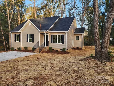 1640 Mulberry Cir, Rock Hill, SC 29732
