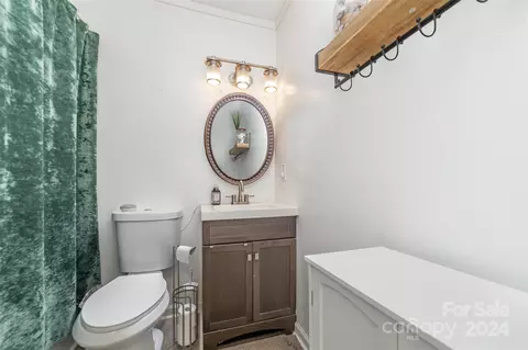 Bath - 105 Hazel St, Lancaster, SC 29720 photo 1 of 2