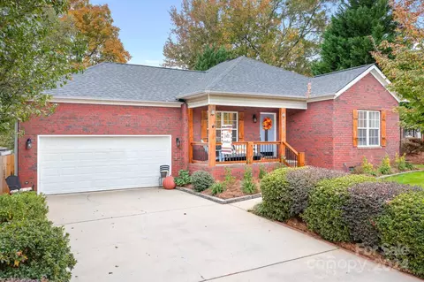 2345 Wednesbury Ct, Kannapolis, NC 28083
