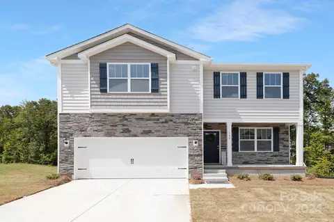 109 Hickory Ridge Dr, Locust, NC 28097