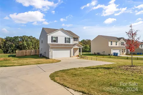 5222 Hall St, Conover, NC 28613