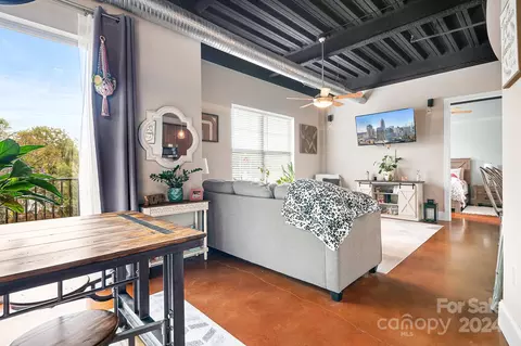 2338 Yadkin 408 Ave #408, Charlotte, NC 28205