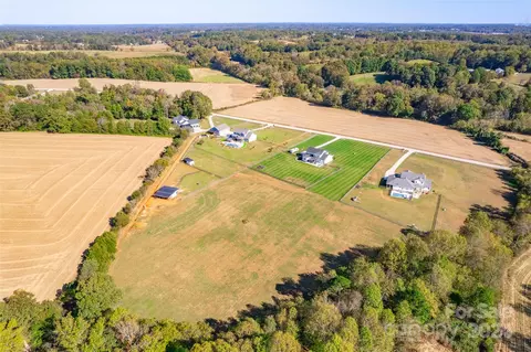 View/Area - 960 Belk Rd, Mount Ulla, NC 28125 photo 3 of 4