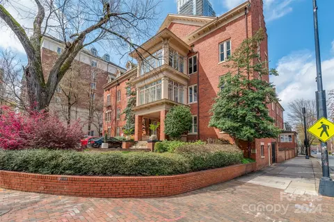 229 N Poplar 24 St #24, Charlotte, NC 28202