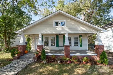 1010 Pryor St, Charlotte, NC 28208