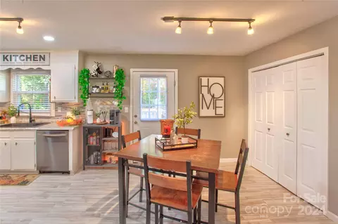 Kitchen - 301 Spring Oak Dr, Salisbury, NC 28147 photo 2 of 4