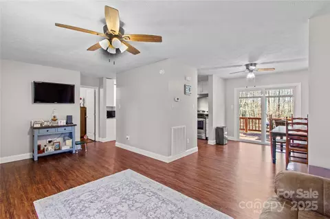 797 Chief Thomas Rd, Harmony, NC 28634 photo 3