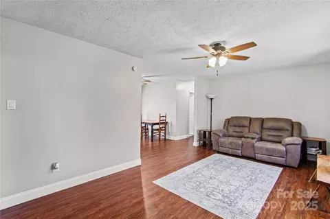 797 Chief Thomas Rd, Harmony, NC 28634 photo 5