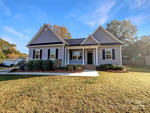 101 W Park Dr, Stanley, NC 28164