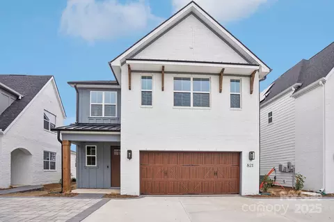 821 Terra Dr, Tega Cay, SC 29708