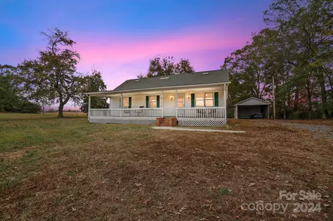8713 Rock Hole Rd, Stanfield, NC 28163