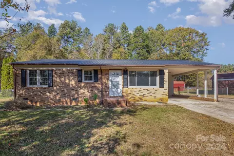 4705 Benton Ave, Gastonia, NC 28056