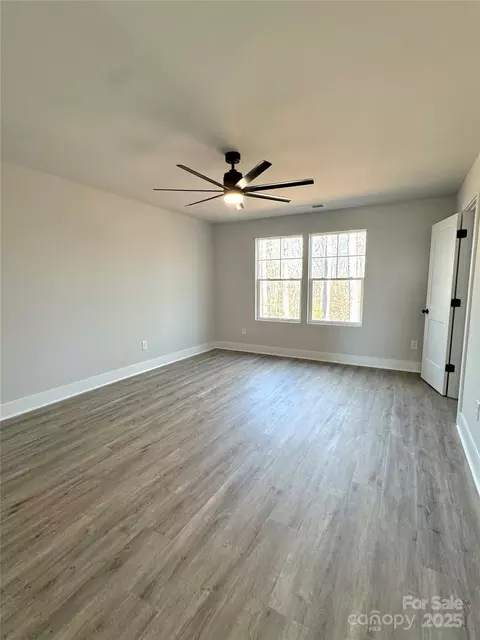 Bedroom - 737 E Memorial Hwy, Harmony, NC 28634 photo 1 of 3