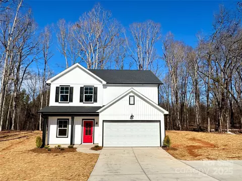 737 E Memorial Hwy, Harmony, NC 28634