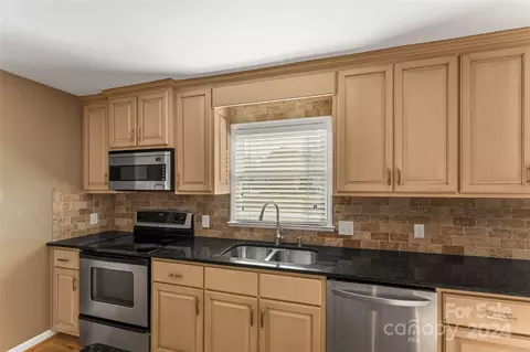 2110 E Winds Ave, Morganton, NC 28655 photo 16