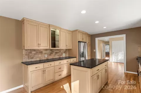 2110 E Winds Ave, Morganton, NC 28655 photo 15