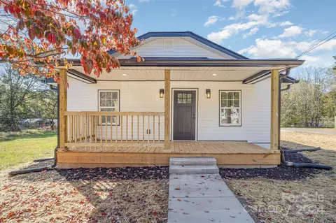 300 Lily St, Shelby, NC 28152