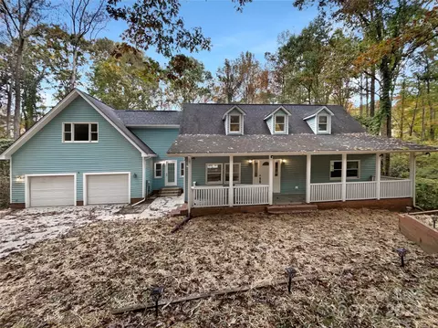 1259 Blacksnake Rd, Stanley, NC 28164