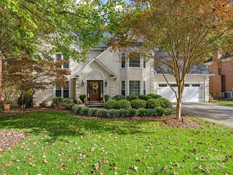 112 N Sardis View Ln, Charlotte, NC 28270