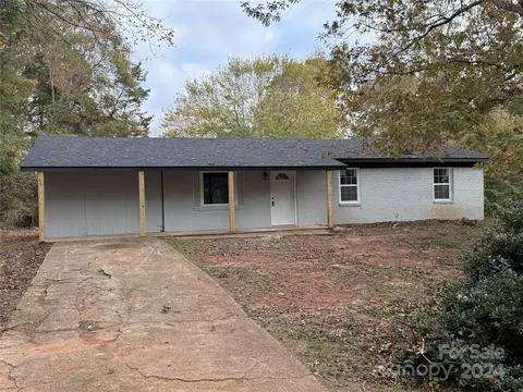 1175 Bridges Dr, Forest City, NC 28043